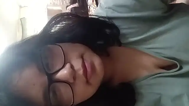 Snapshot of Maferyale chatting on February 14, 2026, 5:46 pm Maferyale online show from February 14, 2026, 5:46 pm