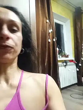 Queenkizz online show from January 14, 2026, 7:50 pm