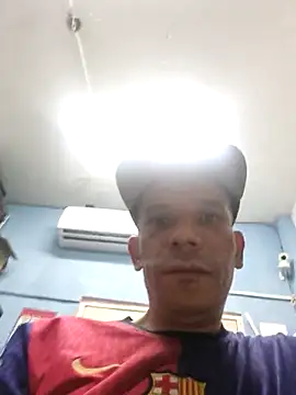 Snapshot of karlossan24 chatting on October 21, 2025, 7:08 am karlossan24 online show from October 21, 2025, 7:08 am