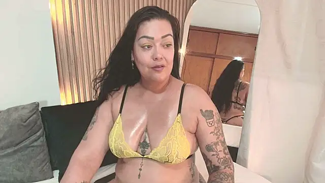 violeta delavega1 online show from March 10, 2025, 7:40 pm