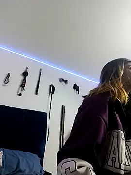 KratosAfroditacs online show from February 25, 2026, 9:36 pm