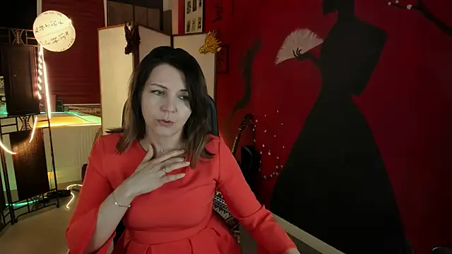 Snapshot of NicoleHitman chatting on March 7, 2025, 12:34 pm NicoleHitman online show from March 7, 2025, 12:34 pm