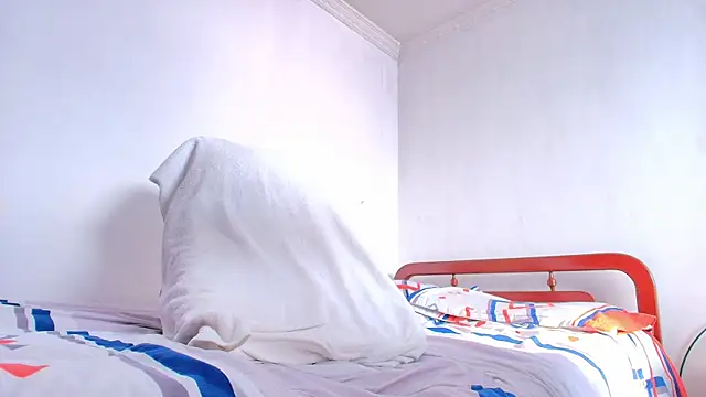 Snapshot of Kal_El_8 chatting on March 12, 2025, 9:24 pm Kal El 8 online show from March 12, 2025, 9:24 pm