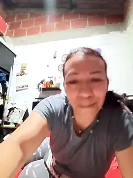 Snapshot of Antonela45 chatting on March 6, 2026, 11:33 pm Antonela45 online show from March 6, 2026, 11:33 pm