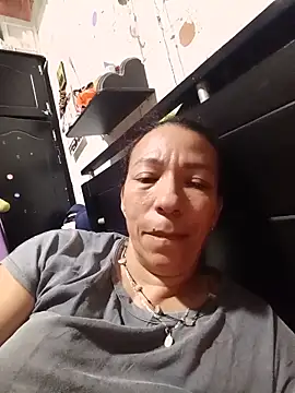 Snapshot of Antonela45 chatting on May 14, 2026, 12:07 am Antonela45 online show from May 14, 2026, 12:07 am