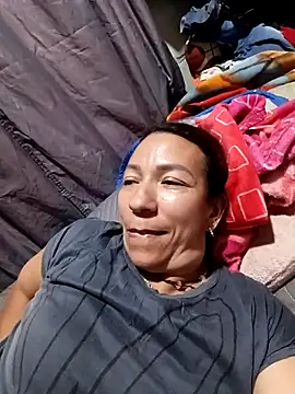 Snapshot of Antonela45 chatting on February 27, 2026, 1:06 am Antonela45 online show from February 27, 2026, 1:06 am