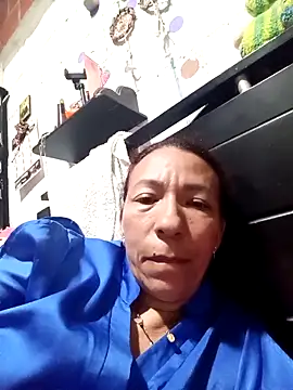 Snapshot of Antonela45 chatting on March 9, 2026, 12:58 am Antonela45 online show from March 9, 2026, 12:58 am