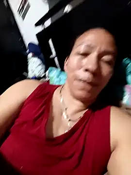 Snapshot of Antonela45 chatting on April 10, 2026, 1:12 am Antonela45 online show from April 10, 2026, 1:12 am