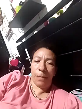 Snapshot of Antonela45 chatting on April 16, 2026, 2:12 am Antonela45 online show from April 16, 2026, 2:12 am