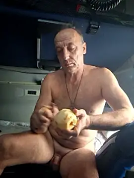 aleksis1313 online show from January 11, 2026, 11:39 am