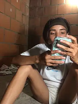 sex room 1608 online show from April 8, 2026, 4:03 am