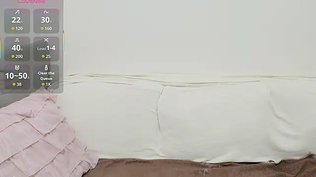 Snapshot of pppYukaqqq chatting on October 31, 2025, 10:34 am pppYukaqqq online show from October 31, 2025, 10:34 am