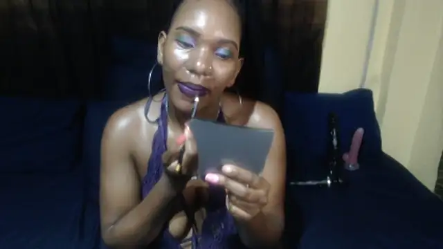 Snapshot of DarkSultryxxxx chatting on April 16, 2026, 1:50 am DarkSultryxxxx online show from April 16, 2026, 1:50 am