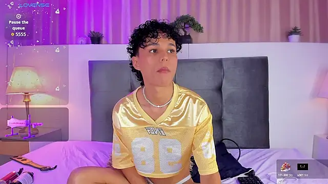 Kai riptide online show from September 27, 2025, 8:04 pm