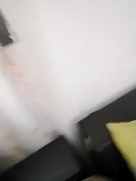 coolbrady17 online show from November 24, 2025, 5:18 am