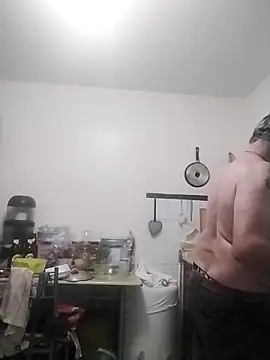 coolbrady17 online show from October 29, 2025, 4:28 pm