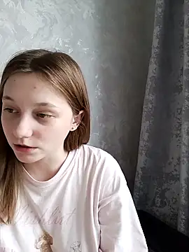 Bonechka online show from November 17, 2025, 9:46 am