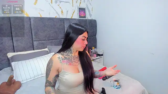 Cristal Velle online show from February 21, 2026, 12:51 pm