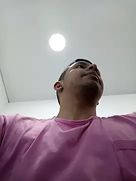 Snapshot of connor_steel2 chatting on March 17, 2025, 12:57 pm connor steel2 online show from March 17, 2025, 12:57 pm