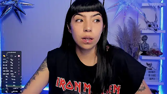 Saraa Desiree online show from March 6, 2025, 2:09 am