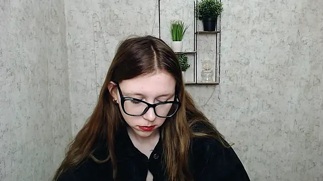 Snapshot of _MiraGold_ chatting on March 9, 2025, 8:40 am MiraGold online show from March 9, 2025, 8:40 am