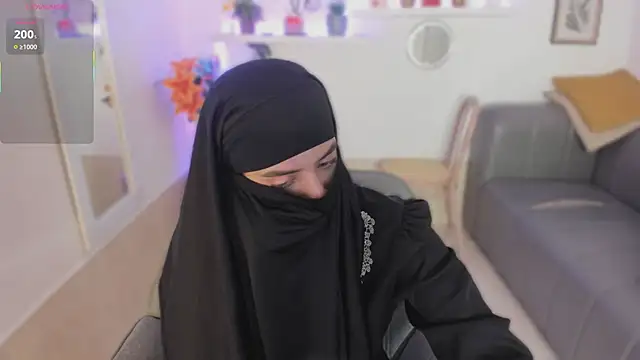 Snapshot of salma_arabicc chatting on October 28, 2025, 4:13 am salma arabicc online show from October 28, 2025, 4:13 am