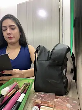 Snapshot of isabella_winkler chatting on February 16, 2026, 1:10 pm isabella winkler online show from February 16, 2026, 1:10 pm