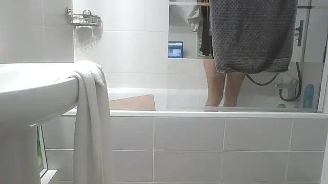 Valentinette online show from February 19, 2026, 6:21 am