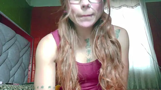 Snapshot of daniia_johns chatting on September 18, 2025, 9:51 pm daniia johns online show from September 18, 2025, 9:51 pm