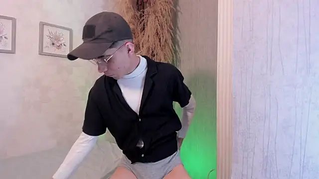 dads rider online show from December 15, 2025, 10:04 pm