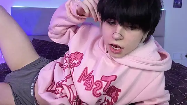 Alex Vallley online show from April 8, 2026, 11:06 pm