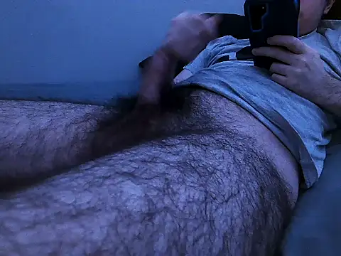 Snapshot of HourManne chatting on October 31, 2025, 8:44 am HourManne online show from October 31, 2025, 8:44 am