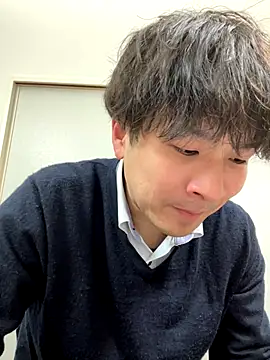 waka3232 online show from December 17, 2025, 8:19 am