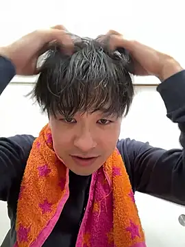 Snapshot of waka3232 chatting on April 7, 2026, 2:57 am waka3232 online show from April 7, 2026, 2:57 am