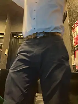 Snapshot of waka3232 chatting on March 31, 2026, 2:46 am waka3232 online show from March 31, 2026, 2:46 am