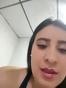 mialorents online show from October 4, 2025, 7:15 pm