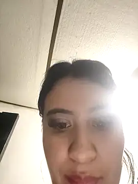 mialorents online show from September 22, 2025, 11:44 pm