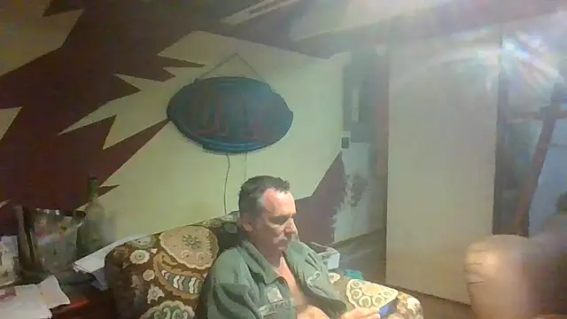 HunkofRock online show from April 21, 2026, 12:34 pm