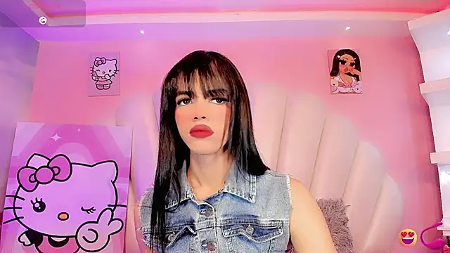 Snapshot of Nina_Keyli chatting on April 26, 2026, 7:55 pm Nina Keyli online show from April 26, 2026, 7:55 pm
