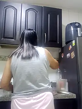 victoria wayne online show from October 5, 2025, 9:00 am