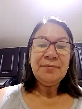 victoria wayne online show from October 17, 2025, 9:56 am