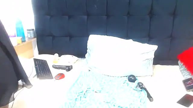 TaurusClitCake online show from October 25, 2025, 5:17 am