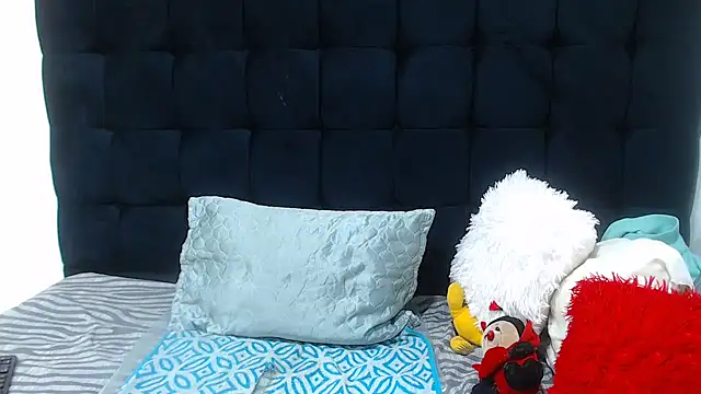 TaurusClitCake online show from October 20, 2025, 4:29 pm