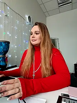 Juicy PeachLux online show from February 4, 2026, 6:52 am