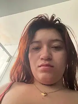 Karina Leon online show from May 25, 2026, 3:11 pm