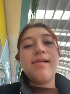 Karina Leon online show from May 6, 2026, 6:12 pm