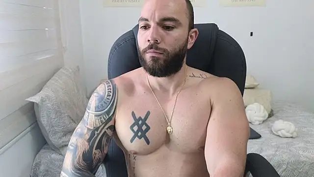 Snapshot of Isaac_Carter chatting on January 18, 2026, 2:09 pm Isaac Carter online show from January 18, 2026, 2:09 pm