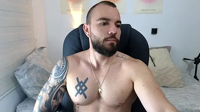 Snapshot of Isaac_Carter chatting on September 10, 2025, 11:20 am Isaac Carter online show from September 10, 2025, 11:20 am