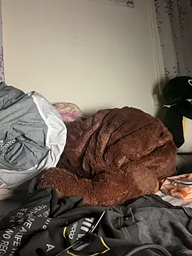 214Jun online show from March 24, 2026, 5:13 pm