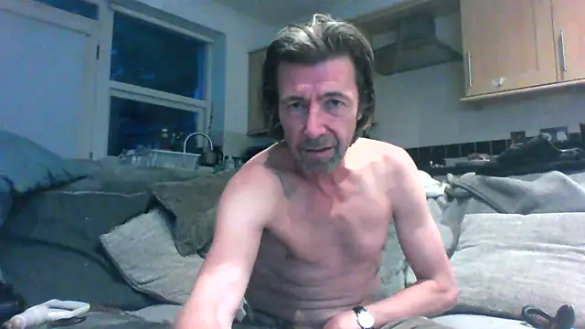 Snapshot of Grower_and_shower chatting on September 23, 2025, 6:26 pm Grower and shower online show from September 23, 2025, 6:26 pm